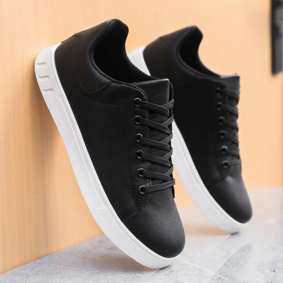 Andrew | Men's Classic Low Top Lace-Up Sneakers